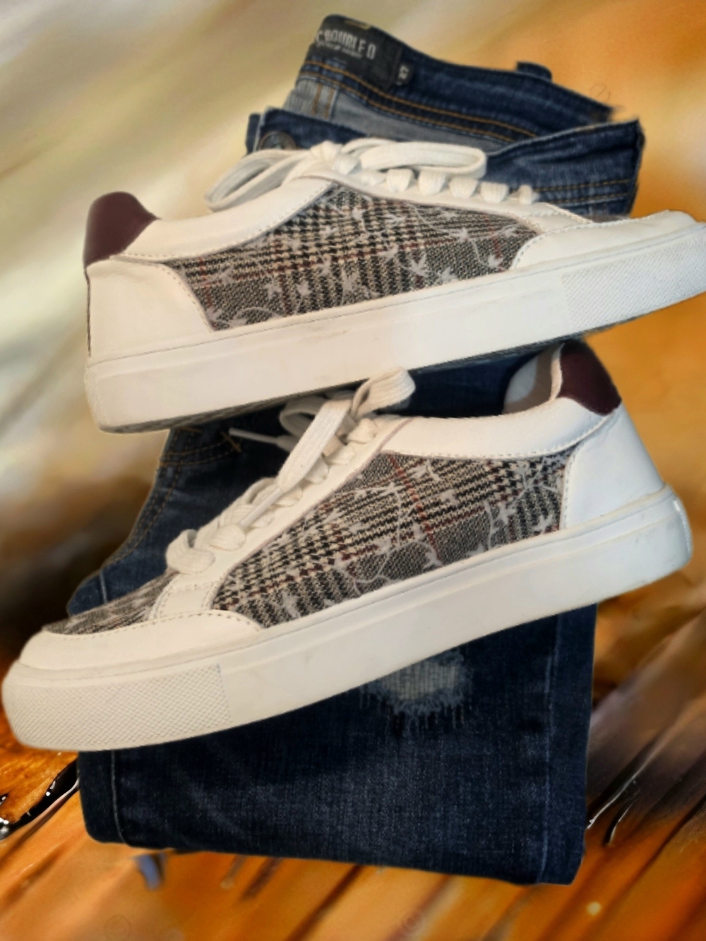 Birdies The Cardinal Orbit Sneaker Floral Plaid Houndstooth